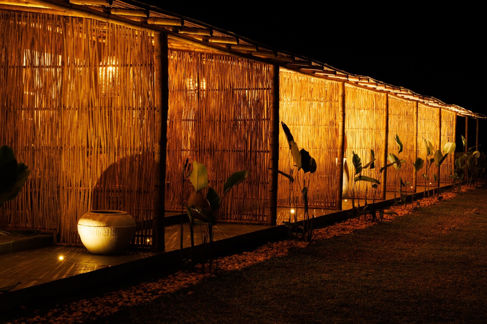 Romantic nature hideaway